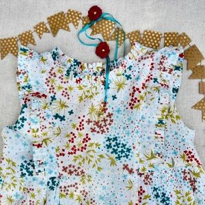 Ma Muse dress in tissue cotton with pleating at the neck and arms